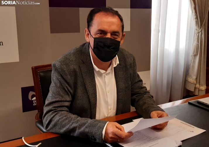 Serrano no ve peligrar la estabilidad en la Diputación: A Cs hay que dejarles trabajar y tenerles un respeto