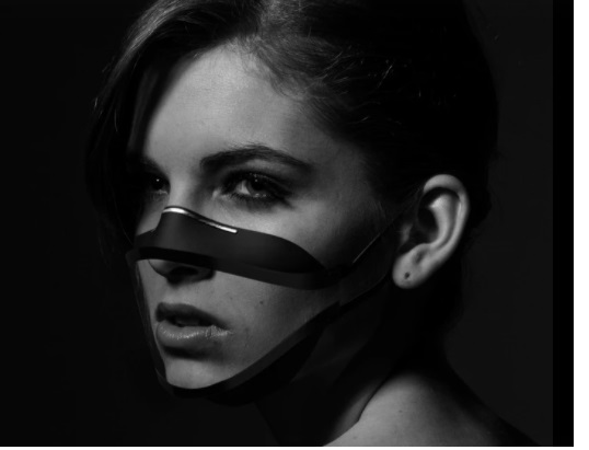 Dos sorianos sacan mañana al mercado sus mascarillas transparentes anti-Covid