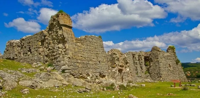 Castillo de San Leonardo de Yagüe. /castillosdelolvido.com