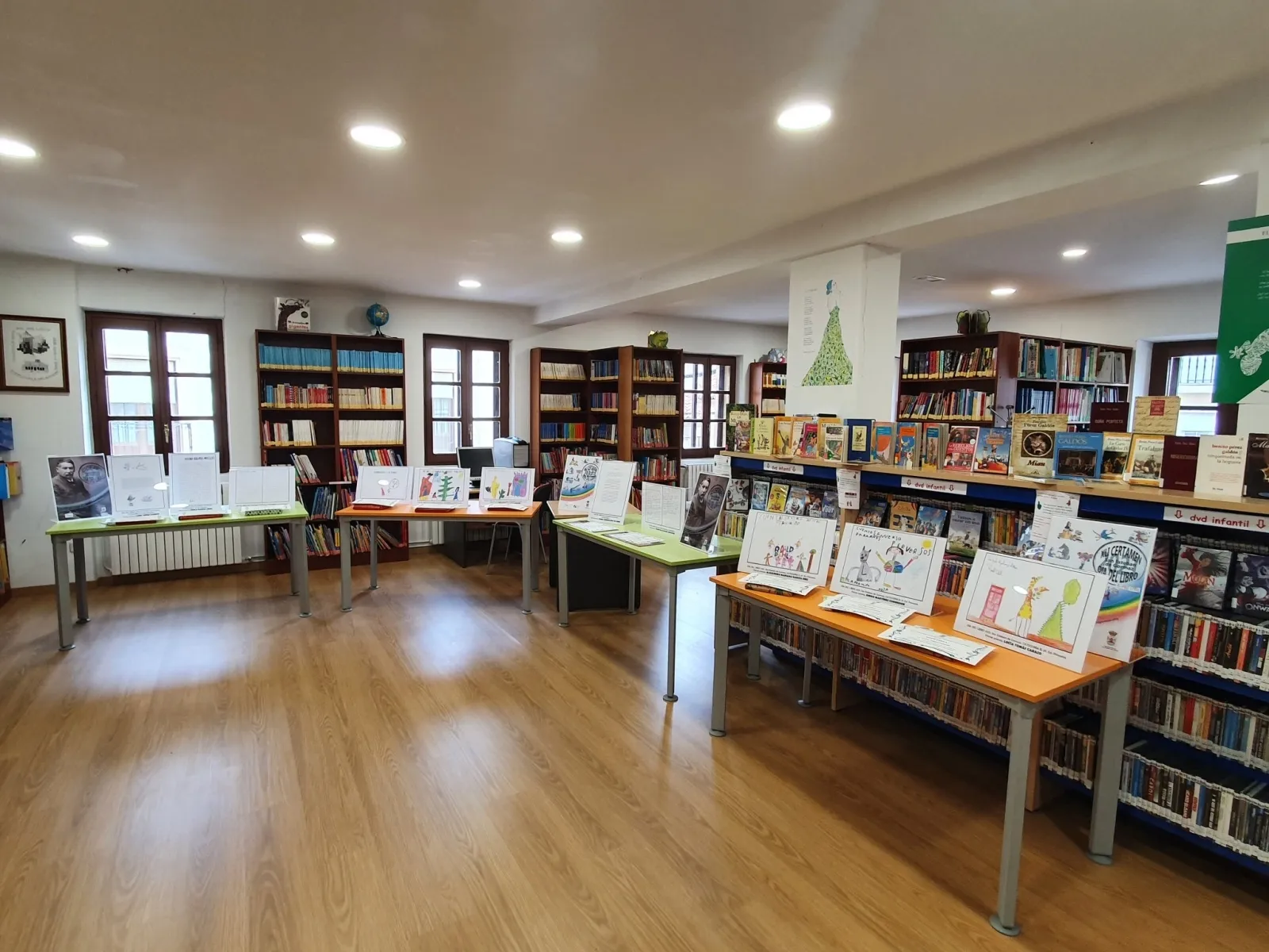 Foto 9 - San Esteban de Gormaz entrega sus premios del D&iacute;a del Libro 2021