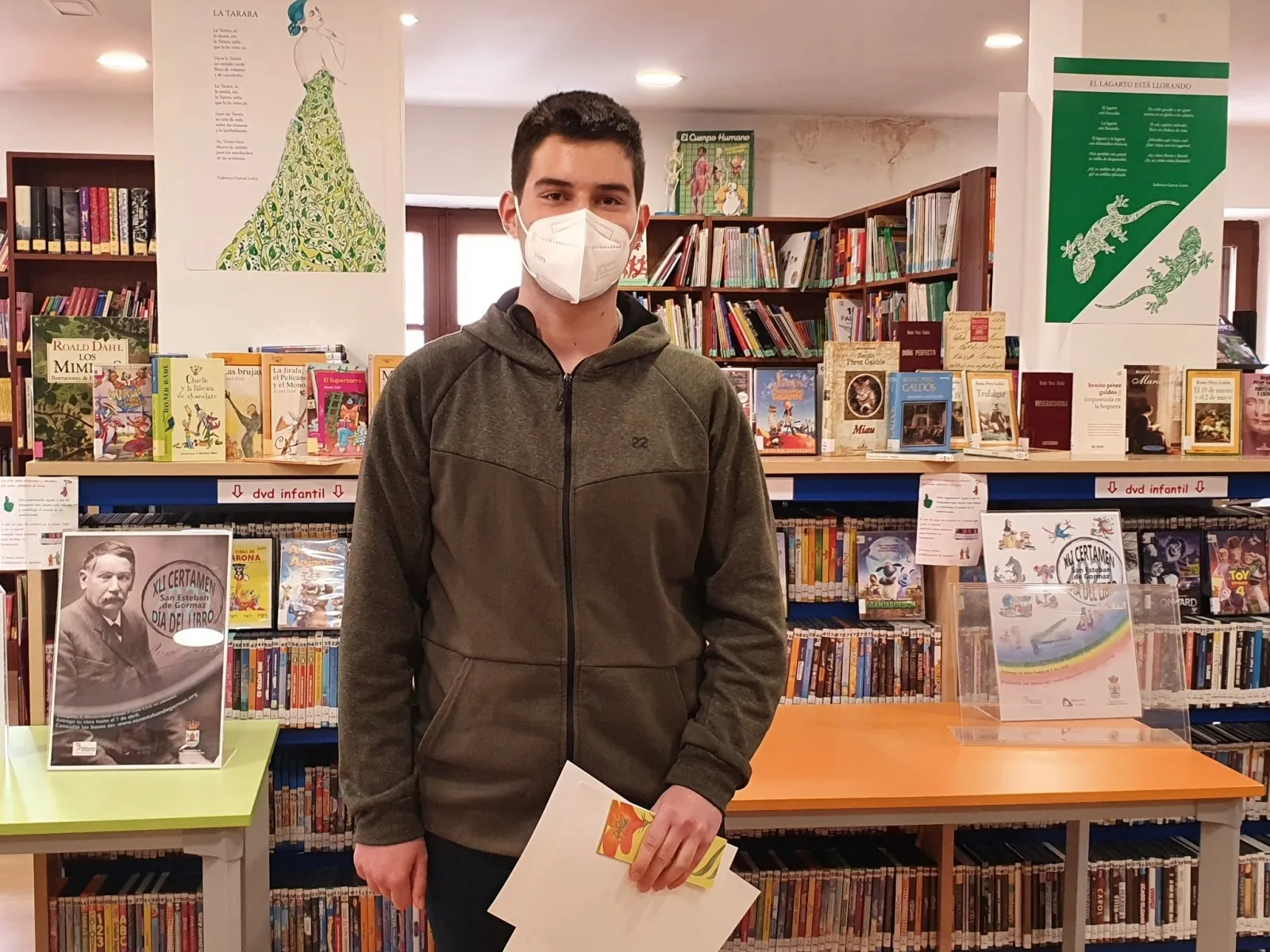 Foto 2 - San Esteban de Gormaz entrega sus premios del D&iacute;a del Libro 2021