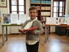 Foto 6 - San Esteban de Gormaz entrega sus premios del D&iacute;a del Libro 2021
