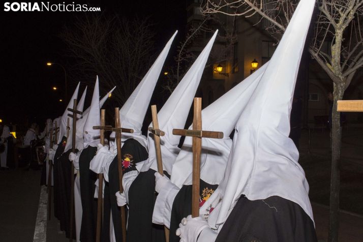 Estreno del documental de la Cofradía de la Virgen de la Soledad