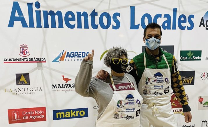 Charo Val y Andrés Santamaría en la edición de 'Alimentos Locales' celebrada en Ibi. 