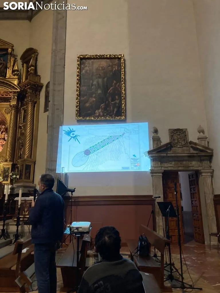 Foto 7 - &Aacute;greda conoce el proyecto que proyectar&aacute; el fervor a la Virgen de los Milagros en el futuro