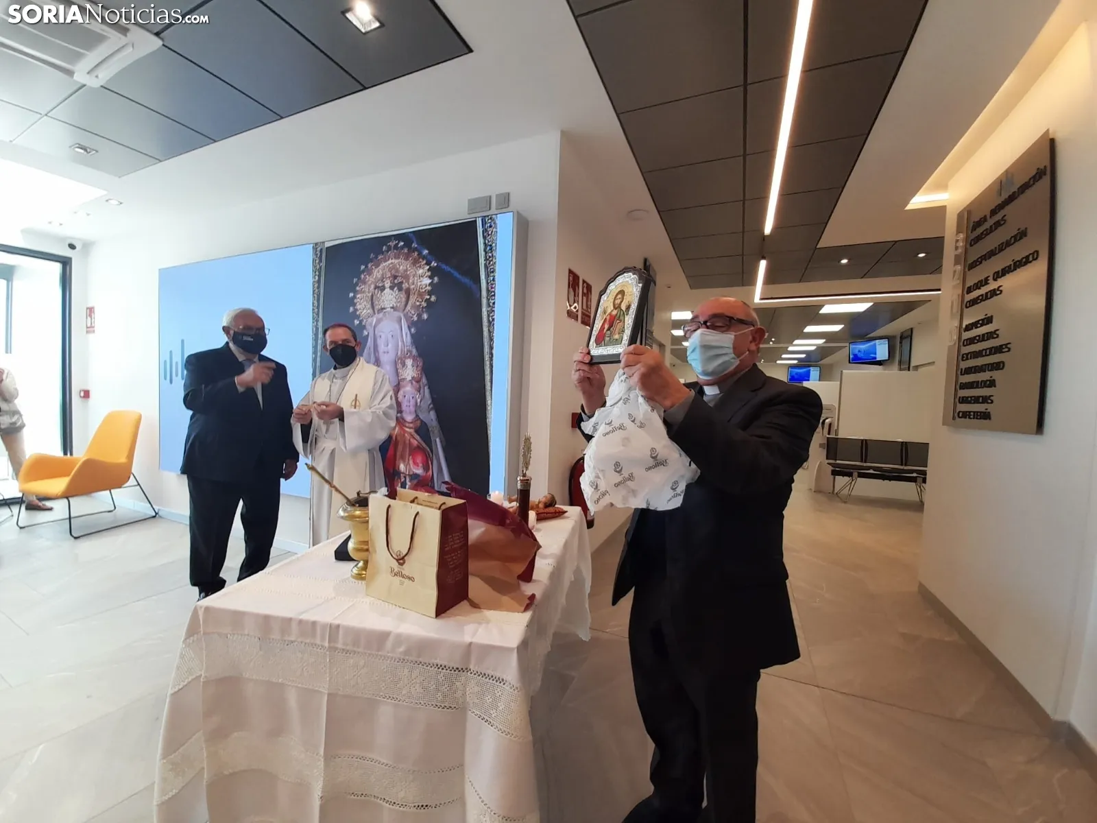 Una imagen del acto de bendición del Hospital Latorre. /SN