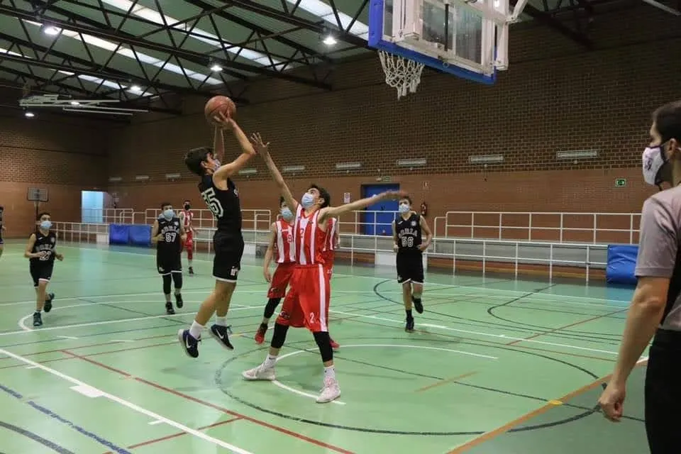 Imágenes de los partidos de la cantera del fin de semana./ Foto: CSB.