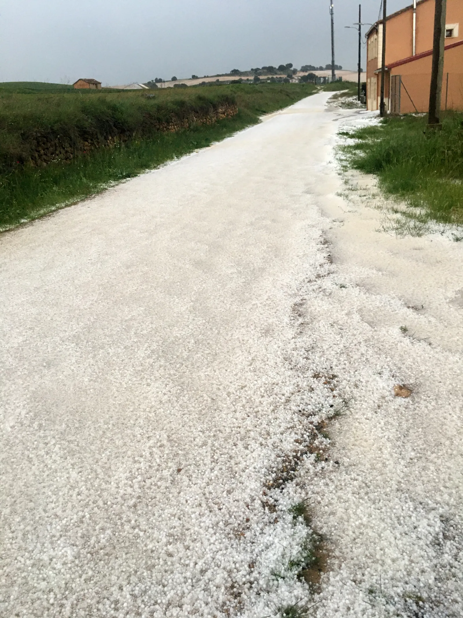 Foto 2 - Granizo tambi&eacute;n en Viana de Duero