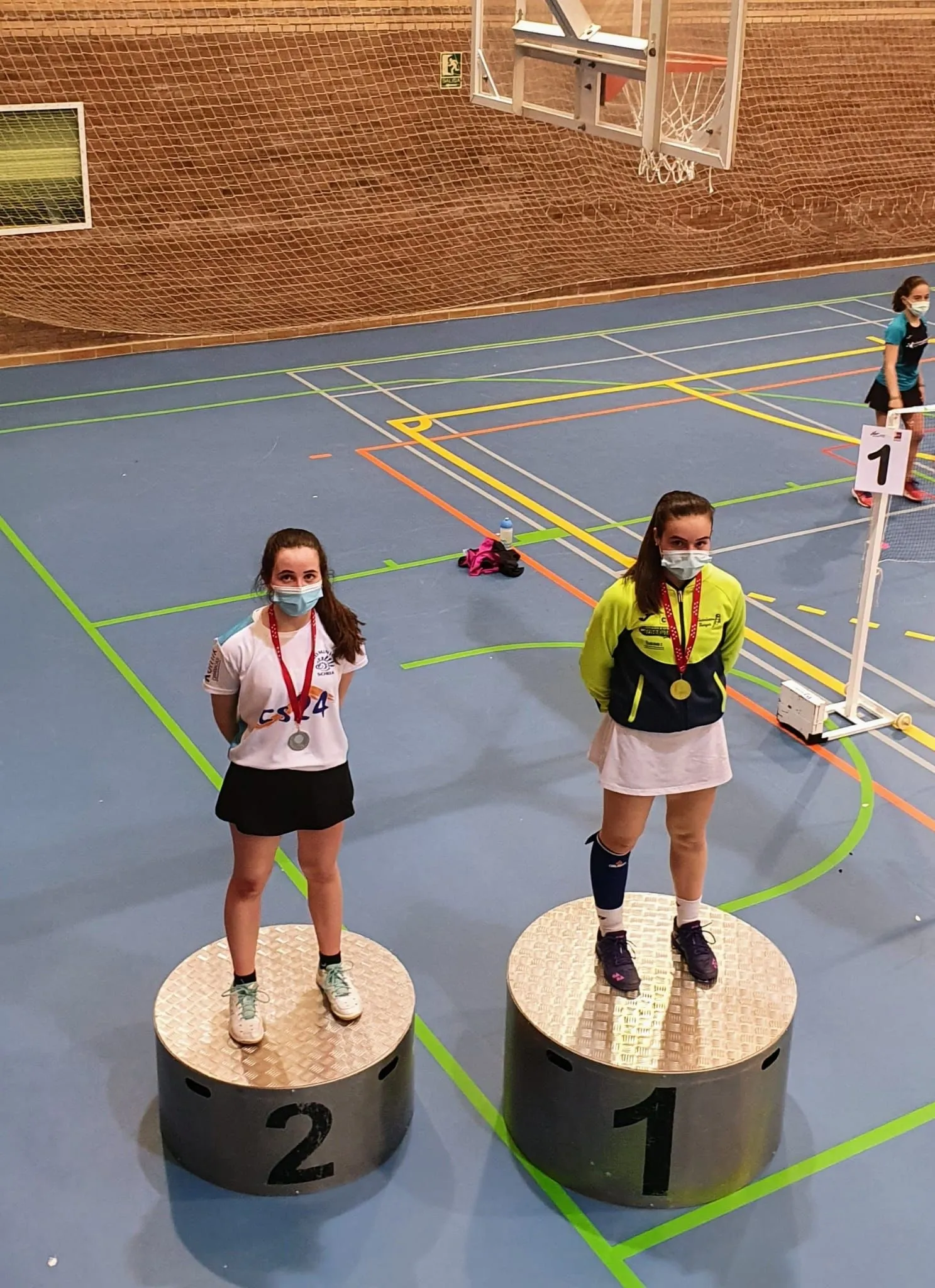 Foto 2 - La cantera femenina del B&aacute;dminton Soria triunfa en Guadarrama