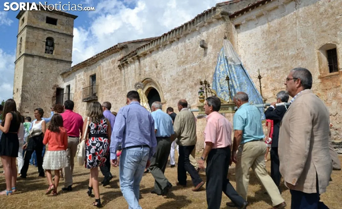 Imagen de archivo de la romería a la Monjía, durante las fiestas de Fuentetoba.