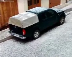 Una imagen de la granizada en El Burgo esta tarde. /SN