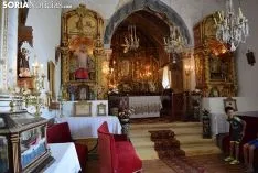 Interior de la ermita de La Monjía.