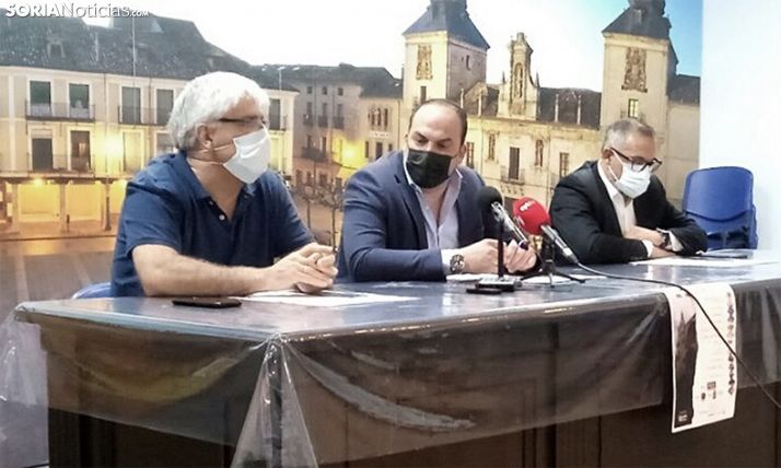 Atractivo calendario para el I Festival con Encanto en El Burgo