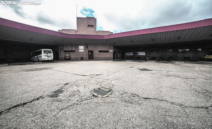 Zanjado el conflicto laboral de la estación de autobuses