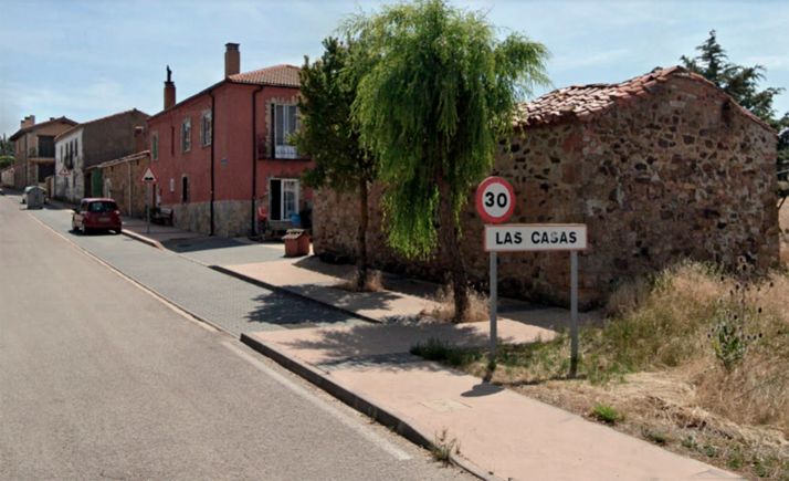 Recuerdo y Dignidad se reune este viernes con los vecinos de Las Casas para investigar sobre los desaparecidos enterrados en su cementerio