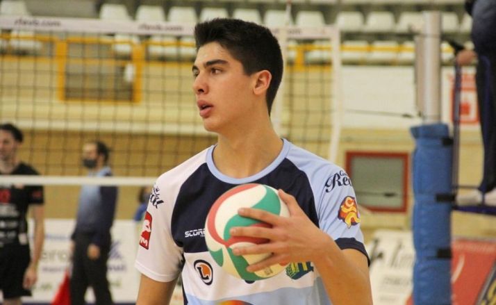 Lorente y Osorio, en la lista de 17 jugadores para preparar la Liga Europea de Voleibol
