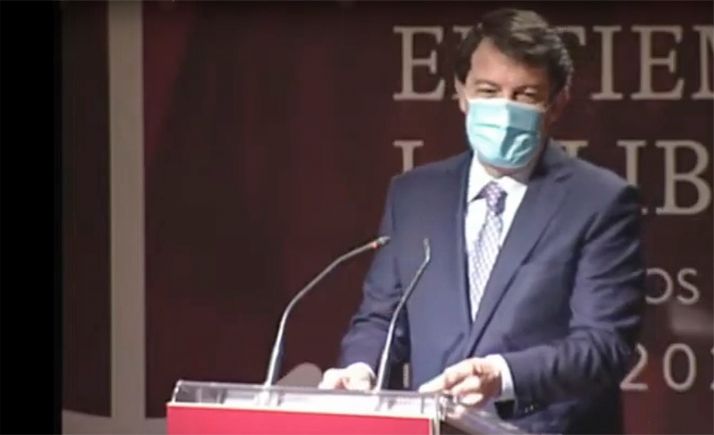 Mañueco afirma que la Constitución no debe ser nunca objeto de almoneda política