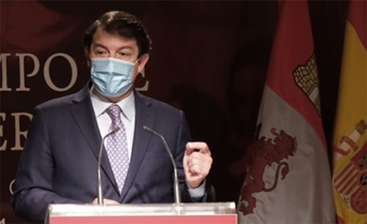 Mañueco advierte de que algunos buscan privilegios injustos basados en argumentos inventados