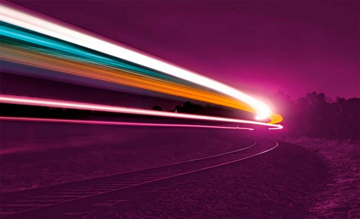 La Junta rubrica acuerdos con Renfe Viajeros y Alsa para la promoción y comercialización turística