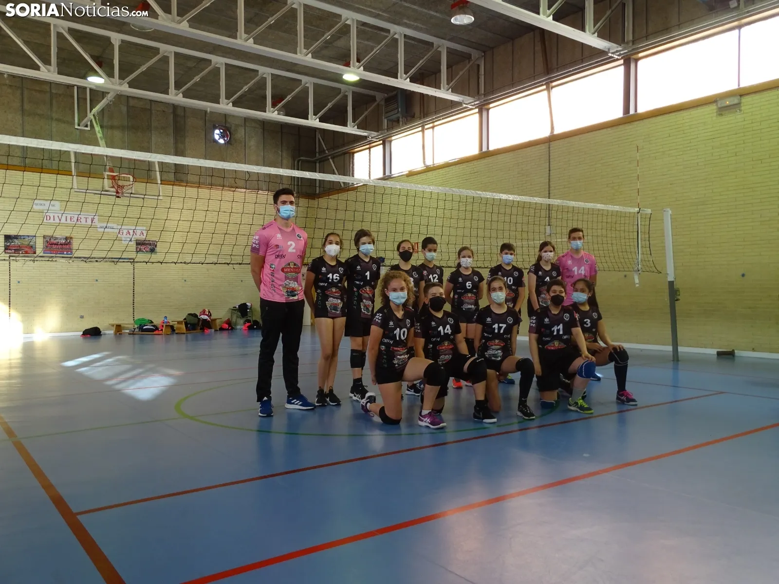 Foto 9 - Reportaje Voleibol | Los alevines del Sporting ante la cita del a&ntilde;o en Valladolid