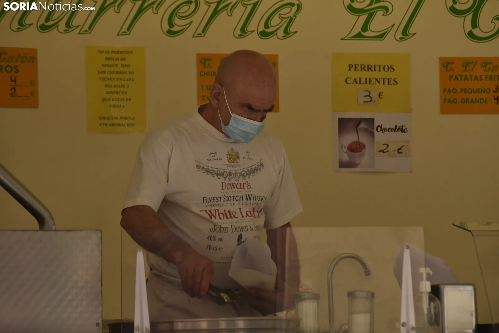 Primer día sin mascarilla obligatoria en exteriores.