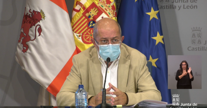 Castilla y León reabre el ocio nocturno y da una hora más a la hostelería