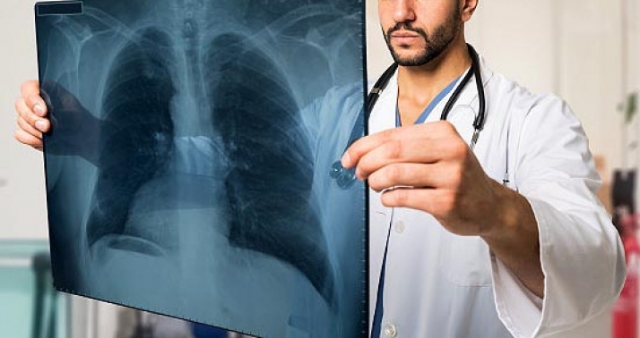 Este domingo, día clave para los aspirantes a las 110 plazas de Medicina interna, neumología y Medicina intensiva del Sacyl