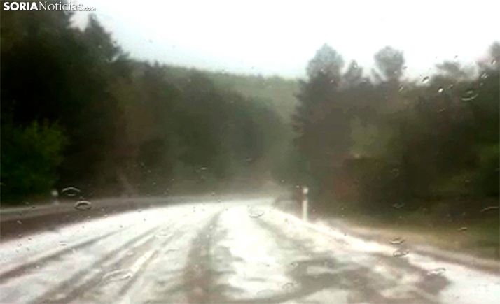 Precaución por el granizo en la CL-117 en Covaleda