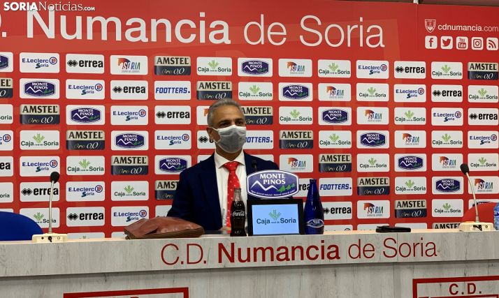 Moisés Israel deja la presidencia del Numancia