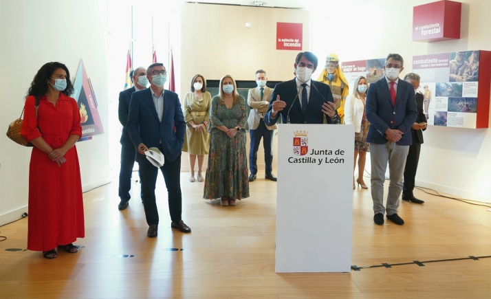 El operativo de lucha contra incendios en Castilla y León cuenta  con más de 4.500 profesionales, 770 medios materiales terrestres y 31 aéreos