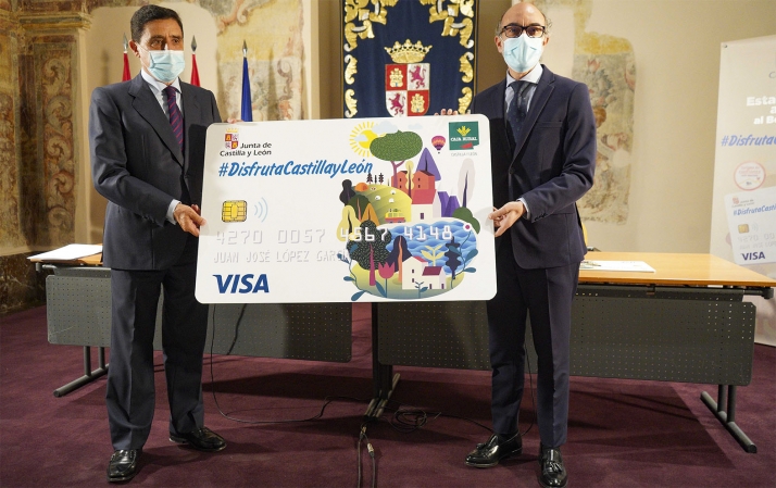 Junta y Cajas Rurales firman un convenio para la gestión de las ayudas destinadas a financiar parte del gasto de los turistas en el sector de la Comunidad