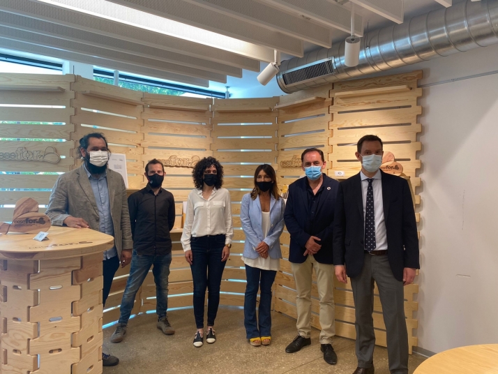 Participantes en el proyecto 'Aquí hay madera'.