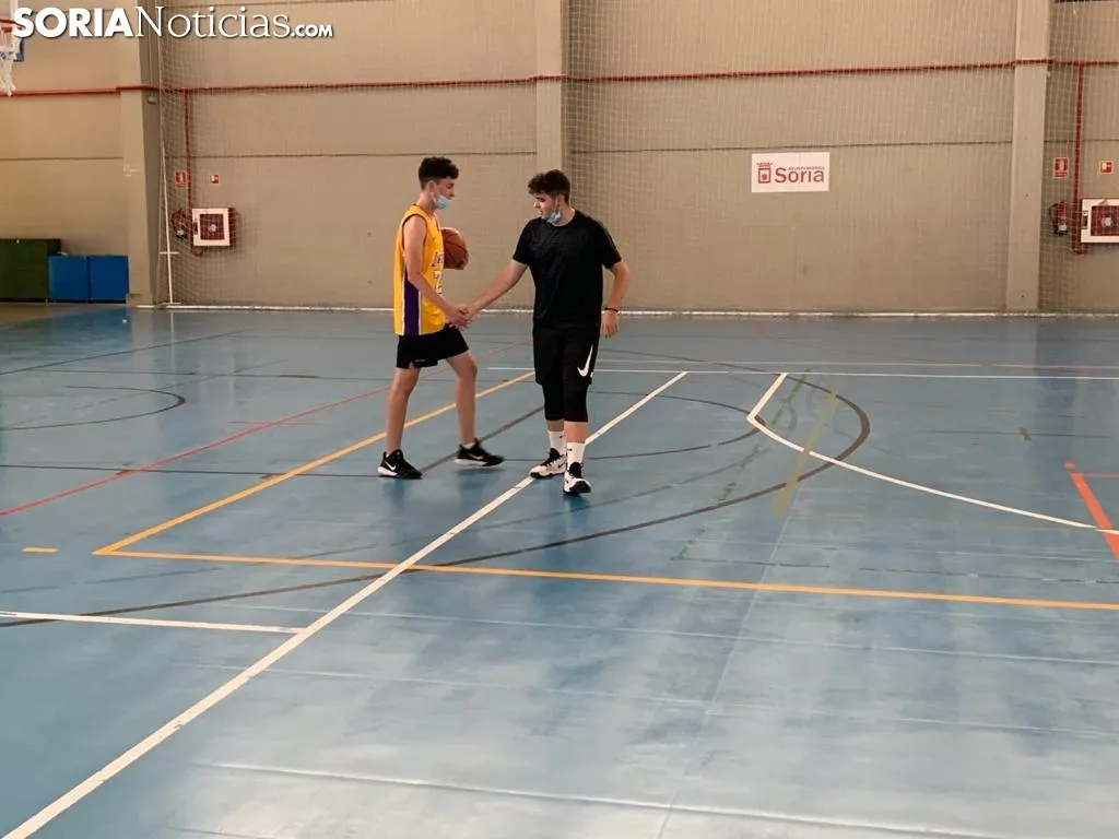 Campus de Baloncesto de Nacho Azofra.
