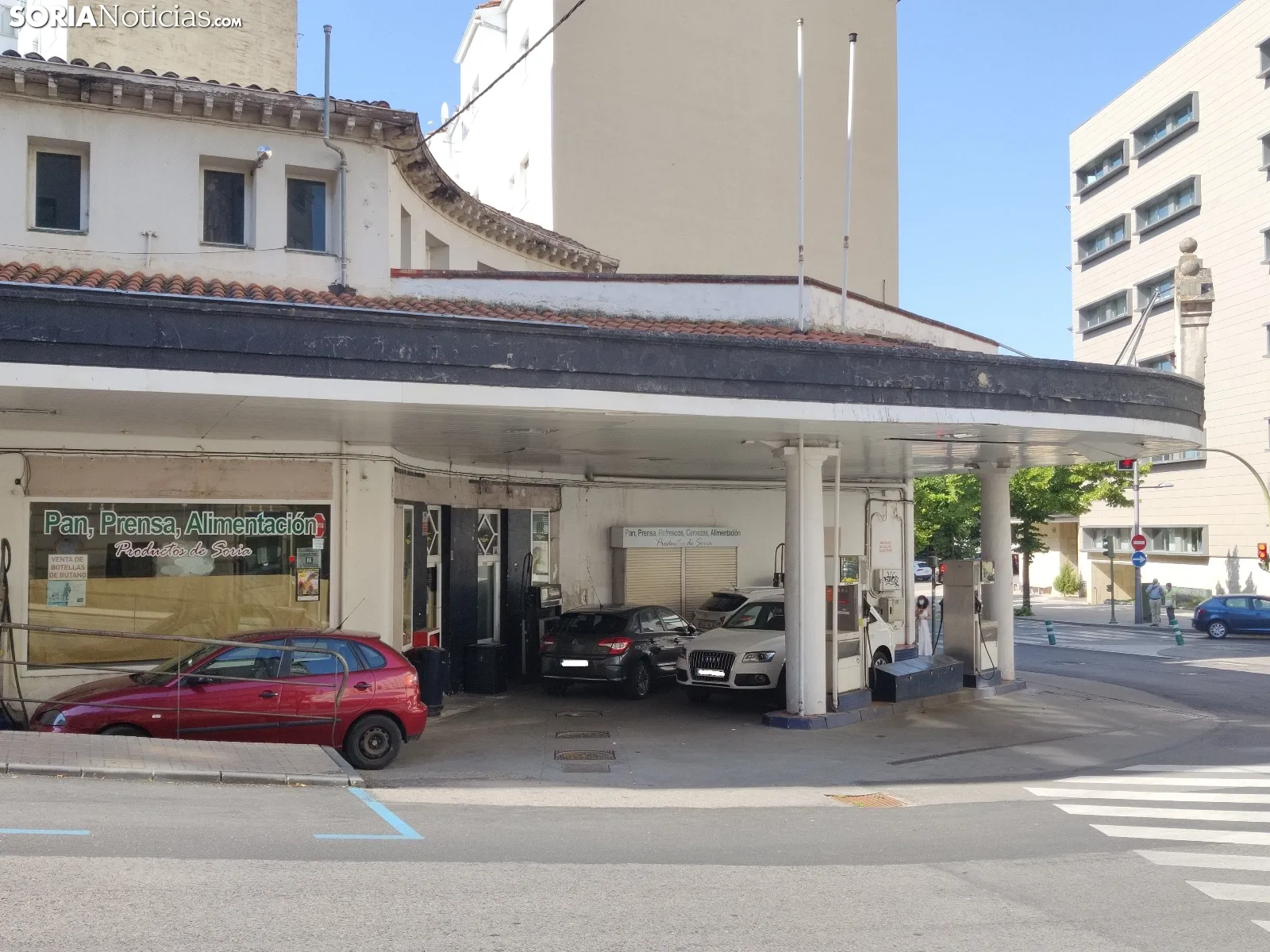 Nuevo y curioso aparcamiento en Soria. 