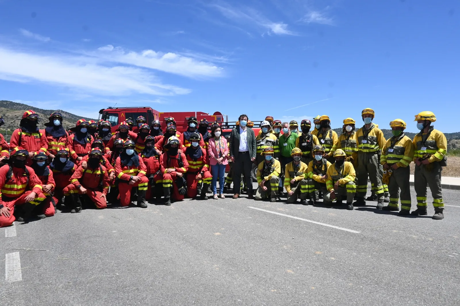 Foto 2 - Ma&ntilde;ueco destaca que el Ej&eacute;rcito representa el trabajo conjunto que demanda la sociedad para proteger a las personas