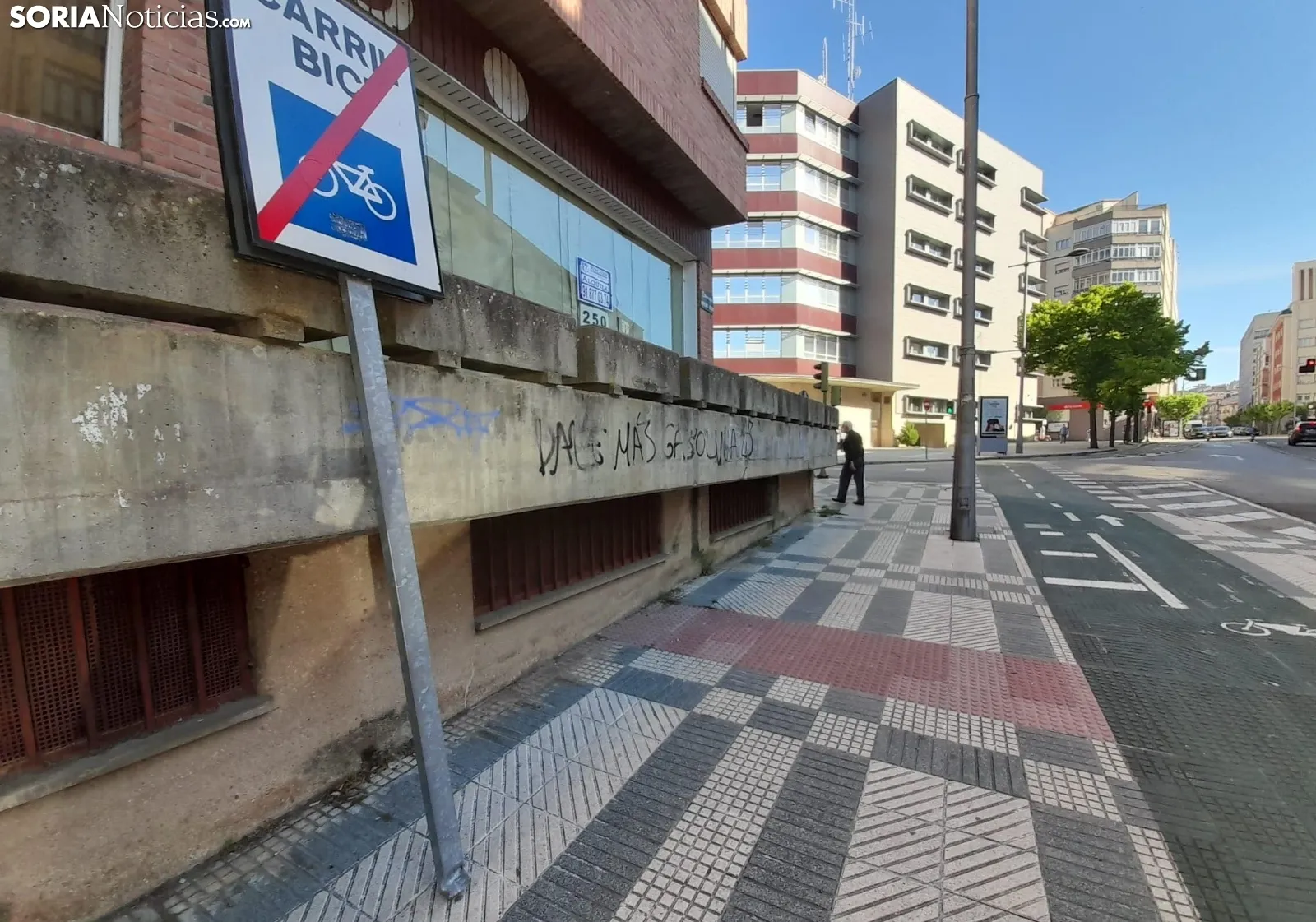 Una imagen de la señal tras haber sido arrancada. /SN