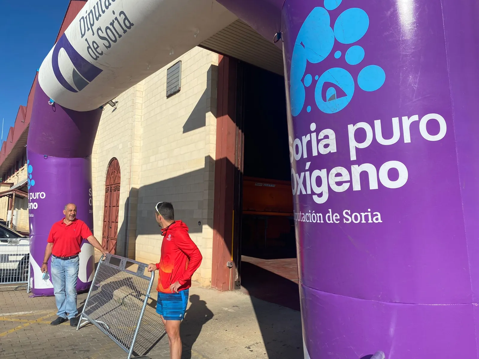 Recepción de material deportivo por la Diputación Provincial.