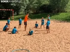 Sesión de entrenamiento de balonmano playa.