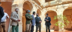 Una imagen de la visita del consejero al Palacio Ducal de Medinaceli. /SN