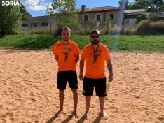 Sesión de entrenamiento de balonmano playa.