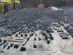 Maqueta de bronce de la ciudad de Soria. 