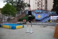 Parkour en Noches Callejeras / María Ferrer