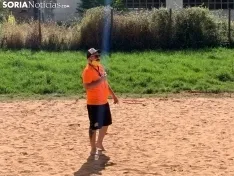 Sesión de entrenamiento de balonmano playa.
