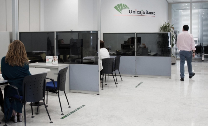 Unicaja Banco ofrece a agricultores y ganaderos seguros agrarios con amplias coberturas para proteger sus explotaciones y producción 