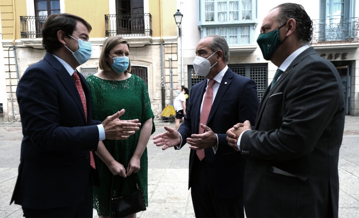 Mañueco llama a afrontar unidos la recuperación y defiende que es el momento de relanzar la España de interior