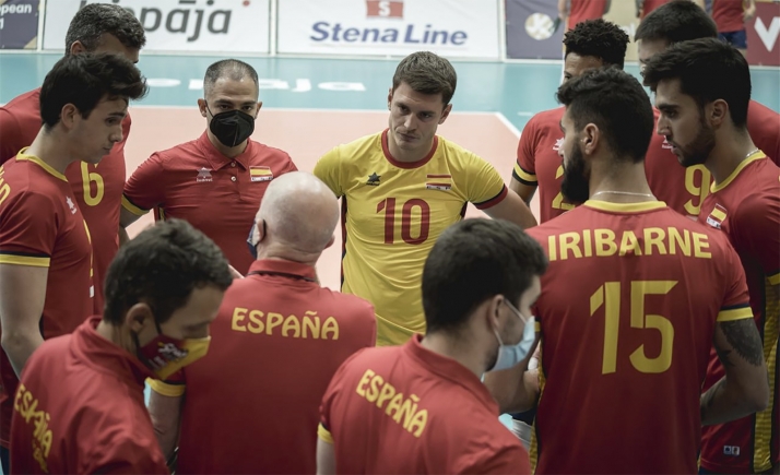 Tres jugadores del Río Duero Soria preparan el Campeonato de Europa de voleibol con España
