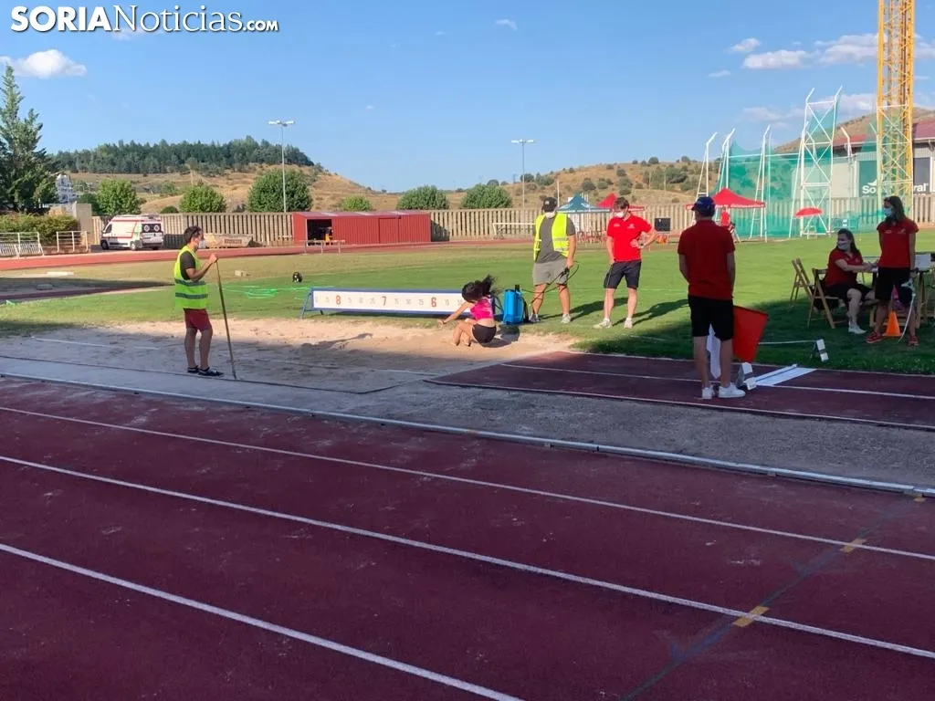 Imágenes de varias pruebas y entrenamientos.