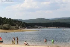 Foto 26 - GALER&Iacute;A: Los &uacute;ltimos coletazos del verano en la Playa Pita