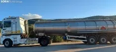 Trabajos de trasvase de la carga y retirada de la vía de la cisterna.