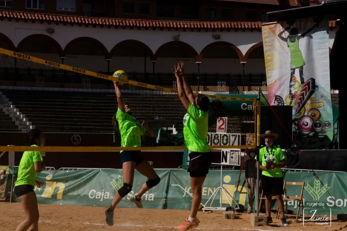 Galer&iacute;a: Voley Plaza 2021